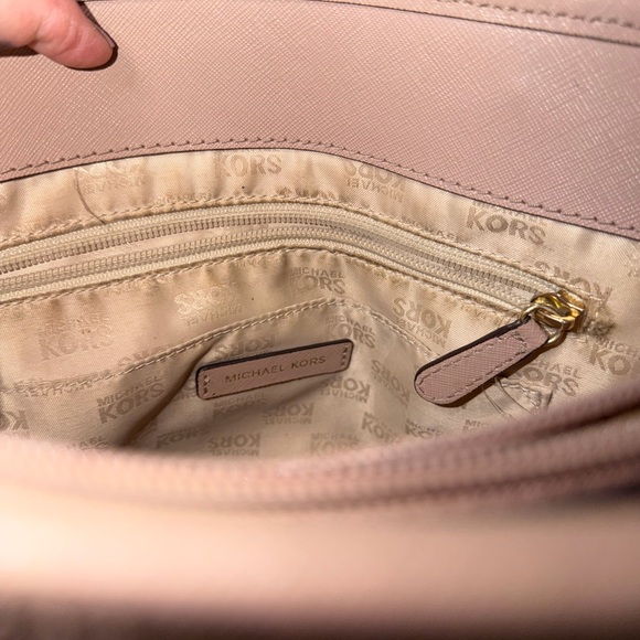 Pink Michael Kors Tote Bag with Gold Accents - Picture 8 of 11